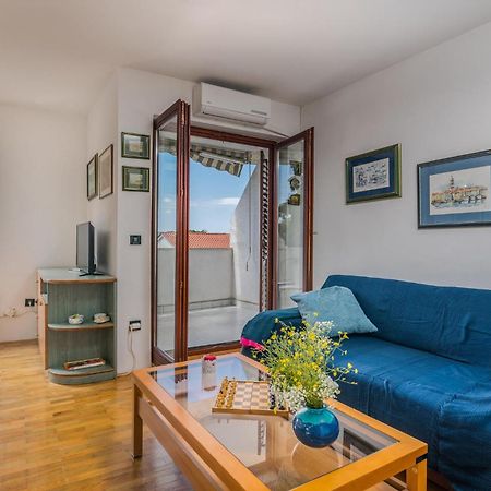 Amazing Apartment In Krk With Kitchen Krk Town Exteriér fotografie